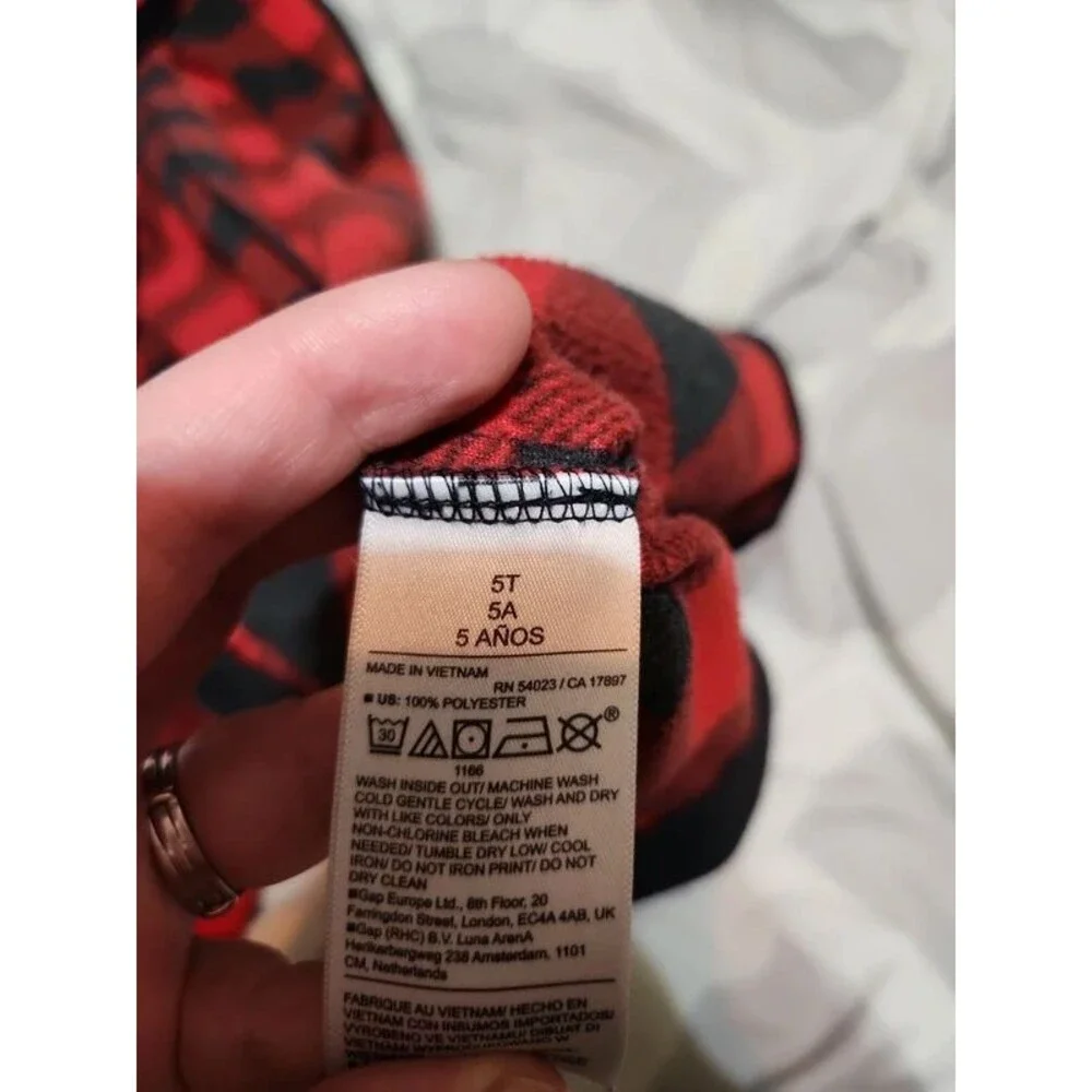 Old Navy Unisex Matching Plaid Footed One-Piece Pajamas for Toddler